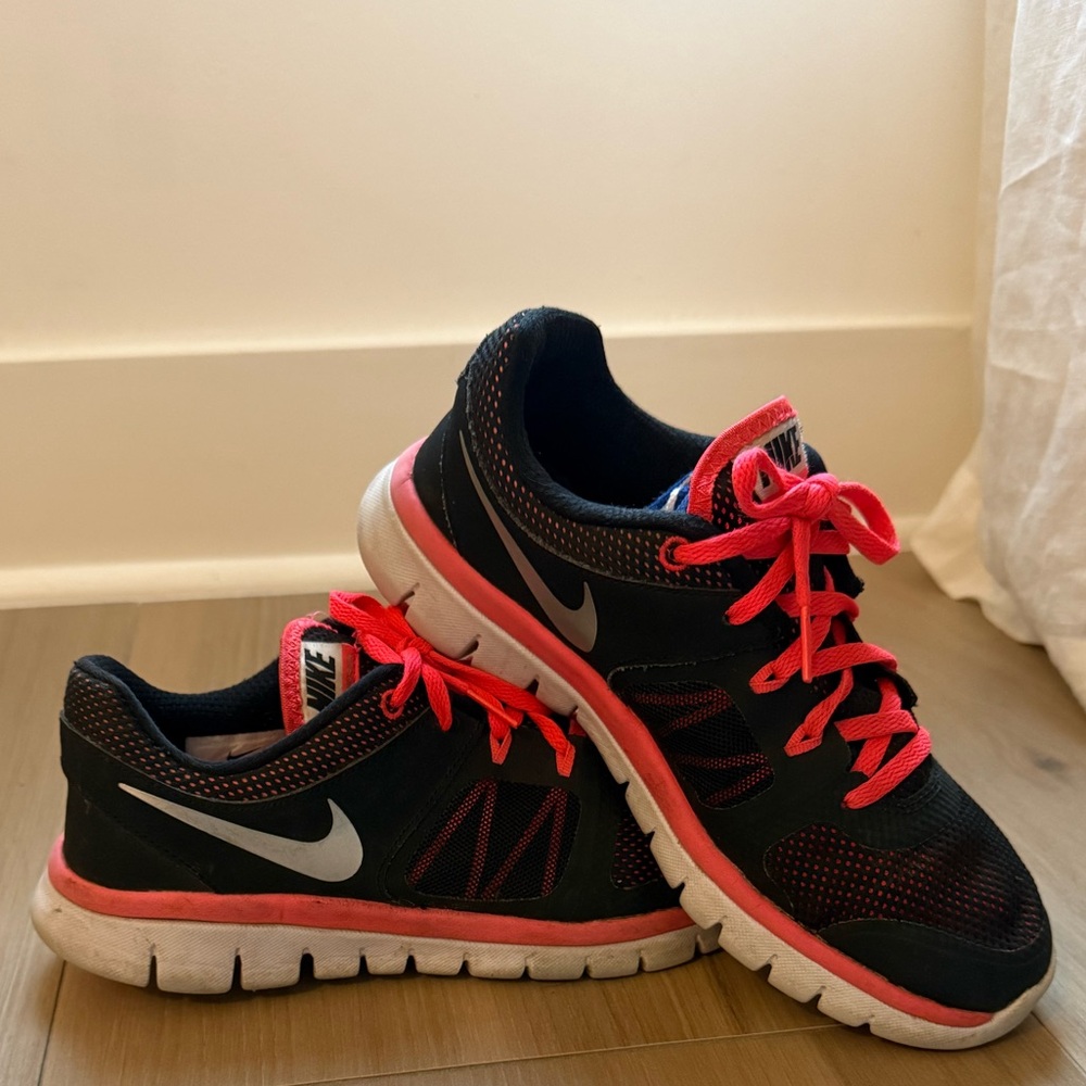 Black Nike sneakers
